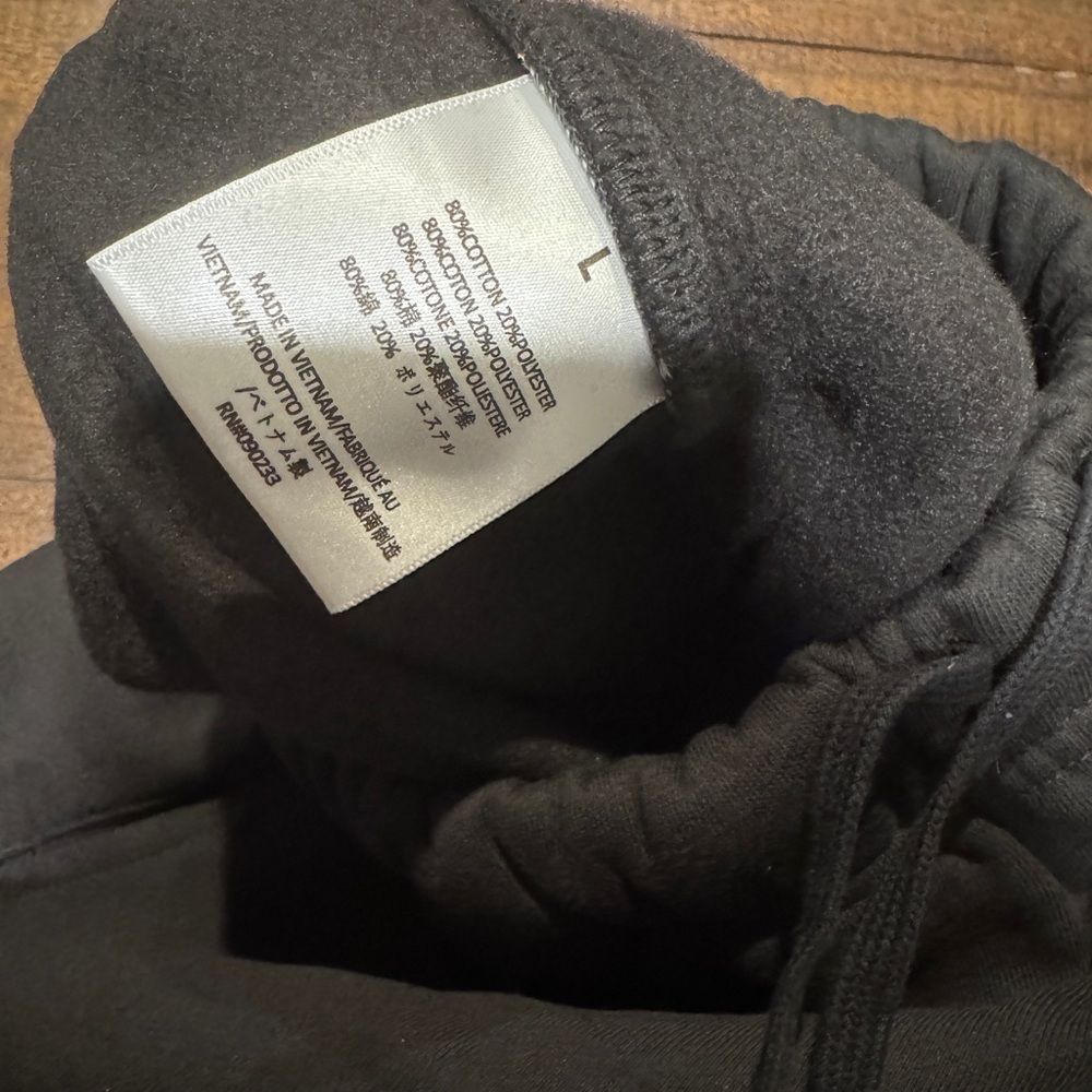 Fear of God Black Sweatshort - Picture 7 of 8